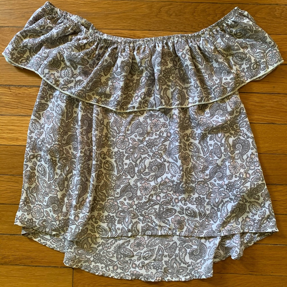 Off the shoulder printed blouse